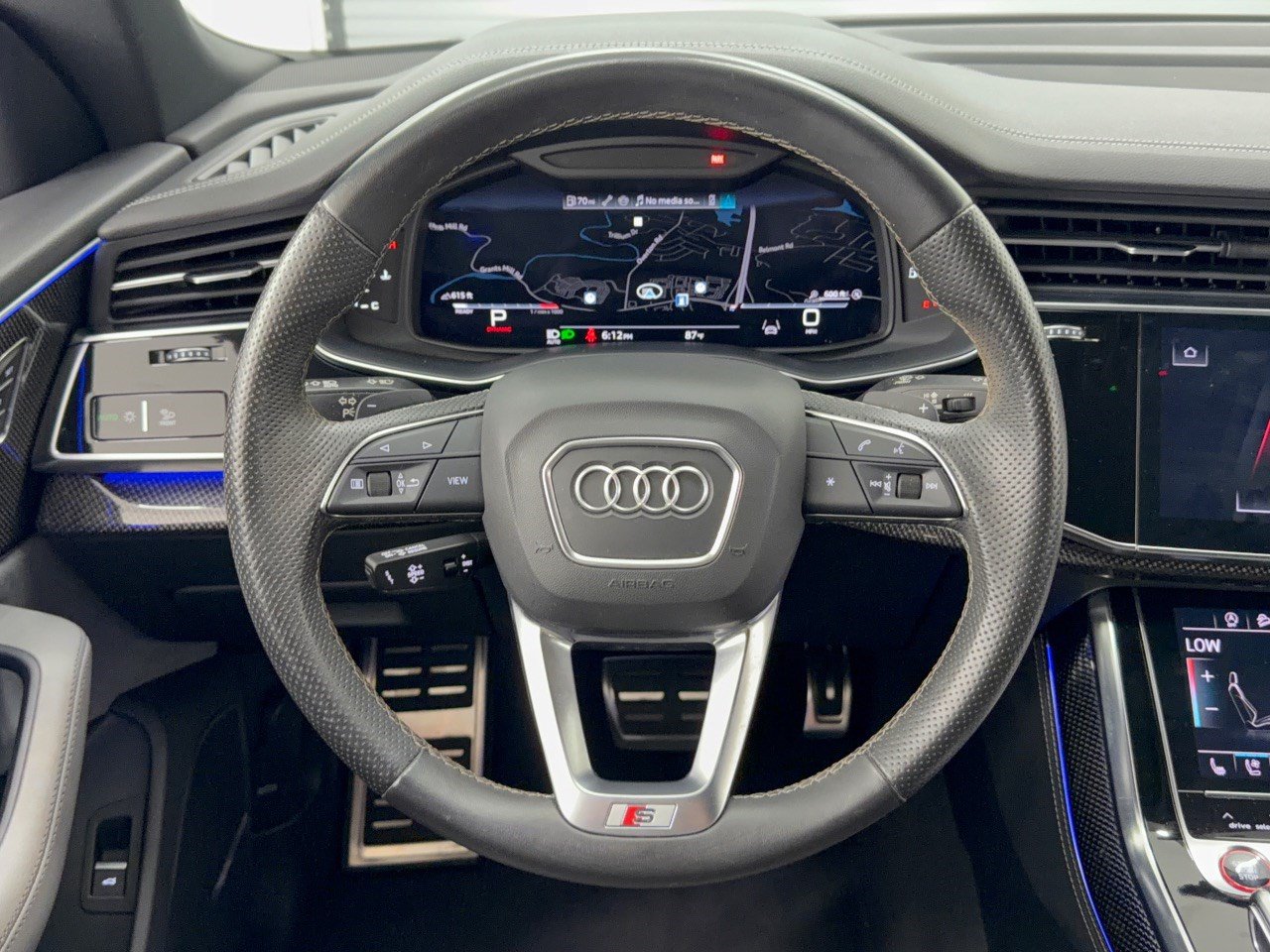 Used 2023 Audi SQ8 Prestige AWD/4WD image 10