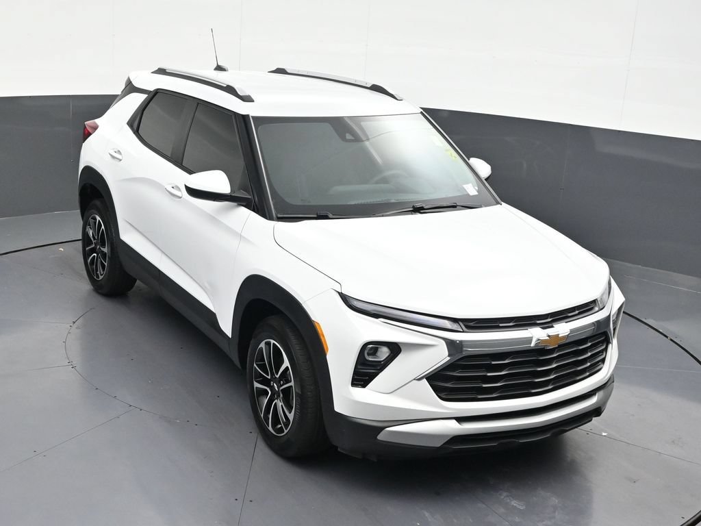Used 2025 Chevrolet TrailBlazer LT FWD image 23