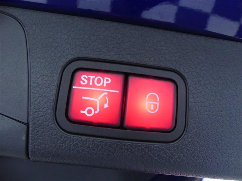 Used 2023 Mercedes-Benz GLB 250 w/ AMG Line image 27