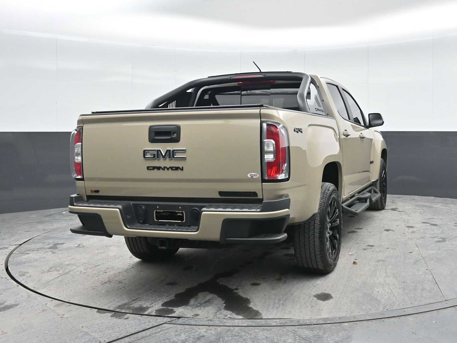 Used 2022 GMC Canyon Elevation w/ Trailering Package image 9