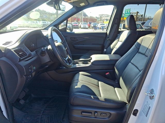Used 2024 Honda Passport TrailSport image 13