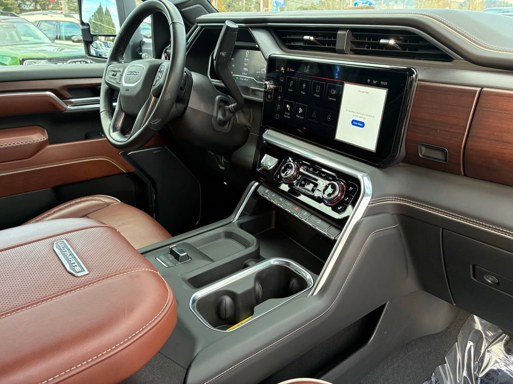 Used 2024 GMC Sierra 3500 Denali Ultimate image 27