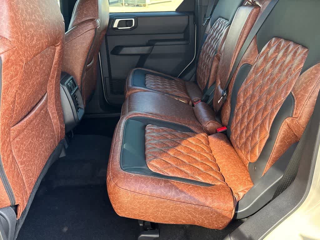 New 2025 Ford Bronco 4-Door image 17