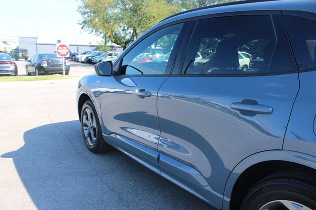 Used 2024 Ford Escape ST-Line w/ Tech Pack #1 AWD/4WD image 44