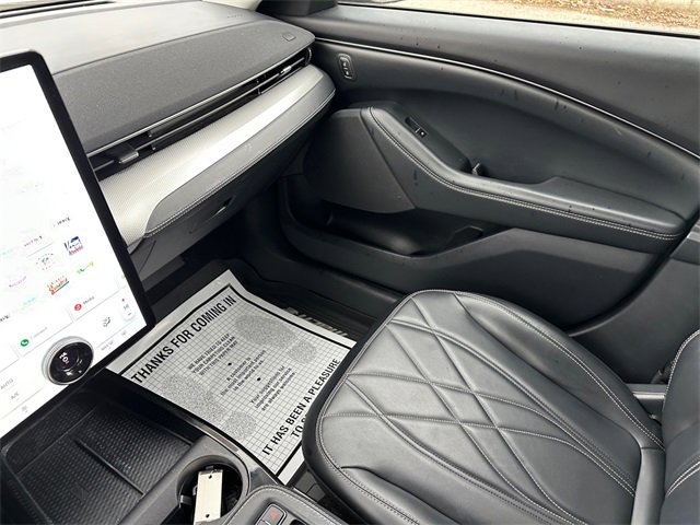 Used 2021 Ford Mustang Mach-E Select image 28