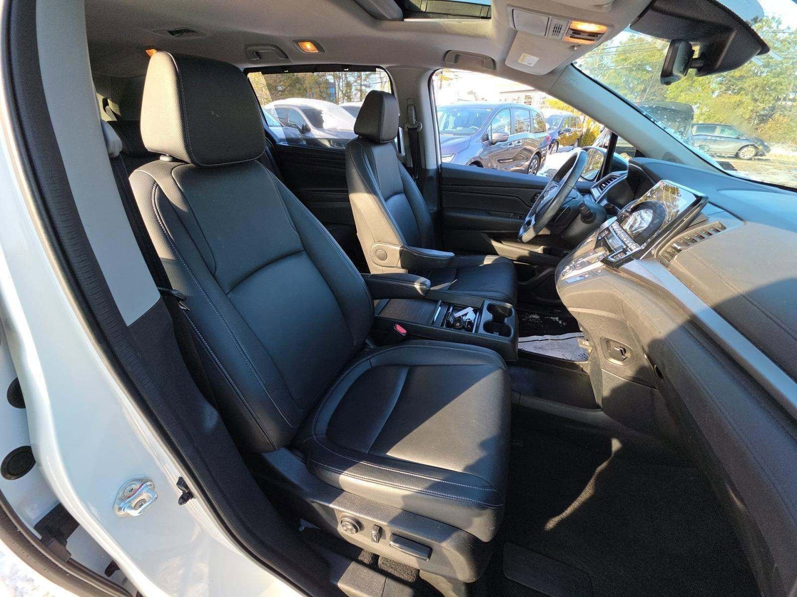 Used 2023 Honda Odyssey EX-L image 41