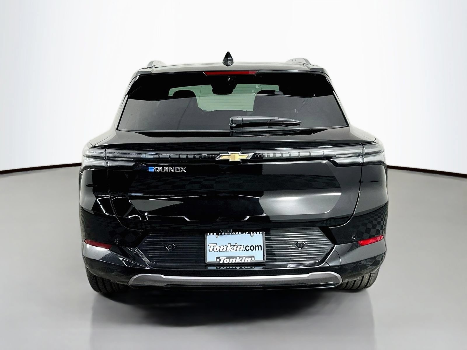 New 2026 Chevrolet Equinox EV LT w/ Active Safety Package 3 FWD image 7
