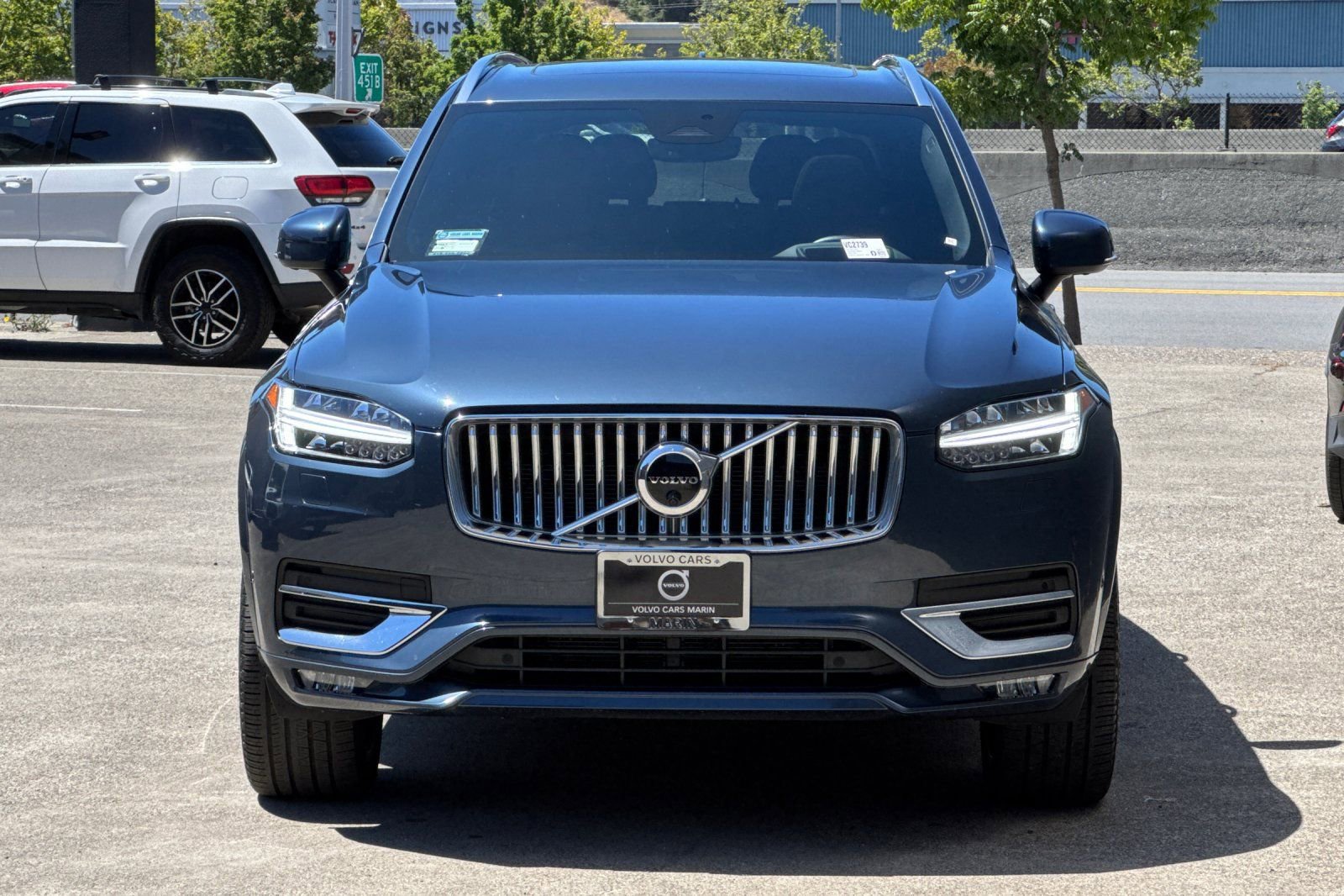 Used 2023 Volvo XC90 B5 Plus w/ Protection Package AWD/4WD image 11