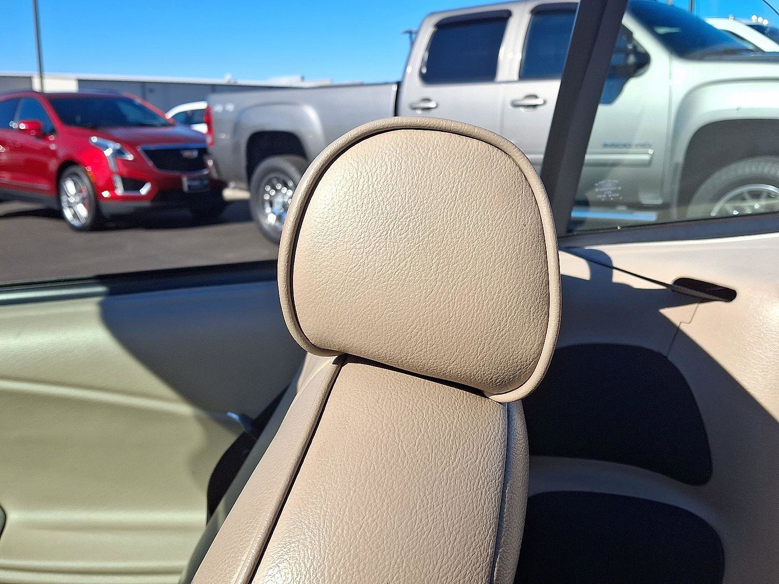 Used 2004 Ford Mustang Deluxe image 17