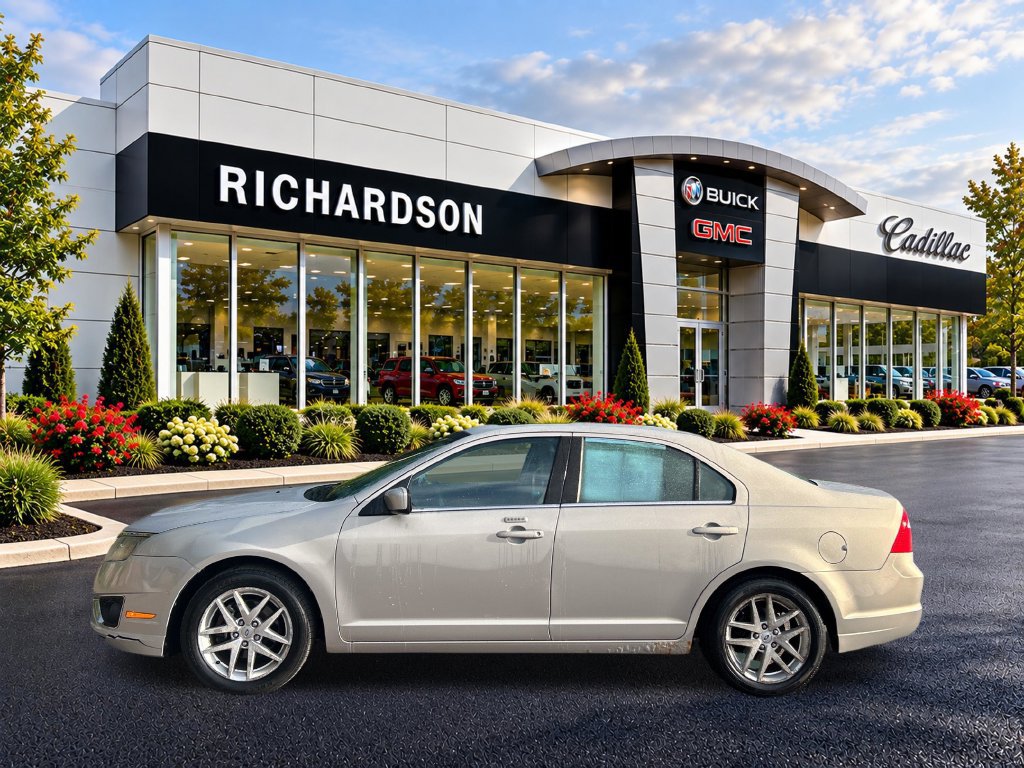 Used 2010 Ford Fusion SEL FWD image 2