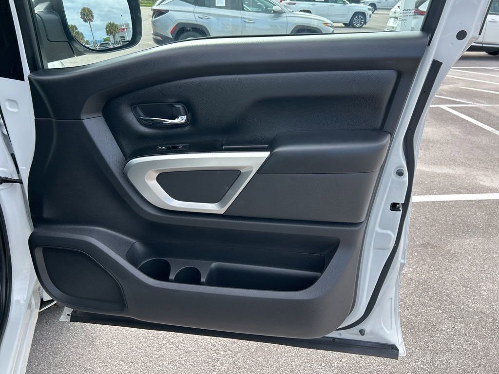 Certified 2023 Nissan Titan SV image 37