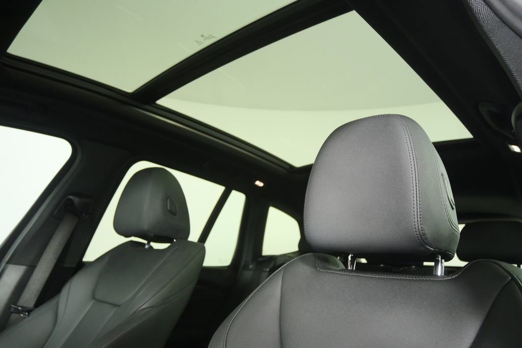 Used 2019 BMW X3 sDrive30i w/ Convenience Package image 12