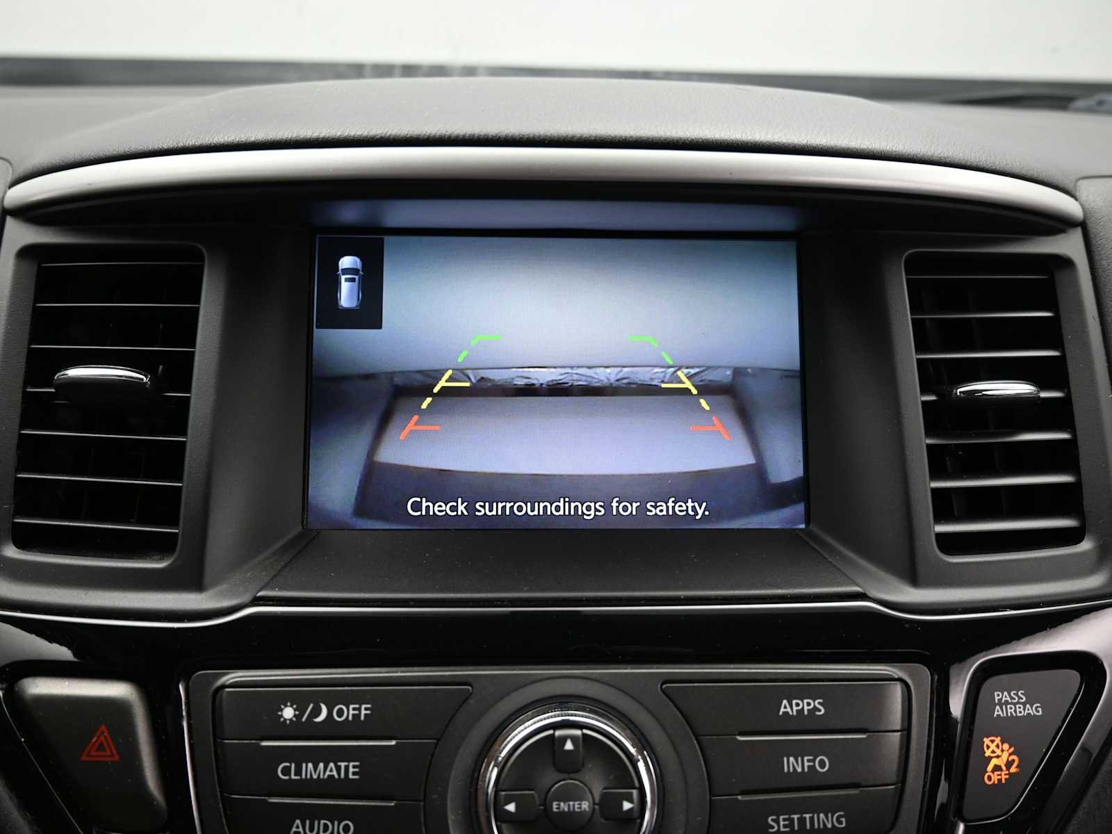 Used 2020 Nissan Pathfinder S image 20