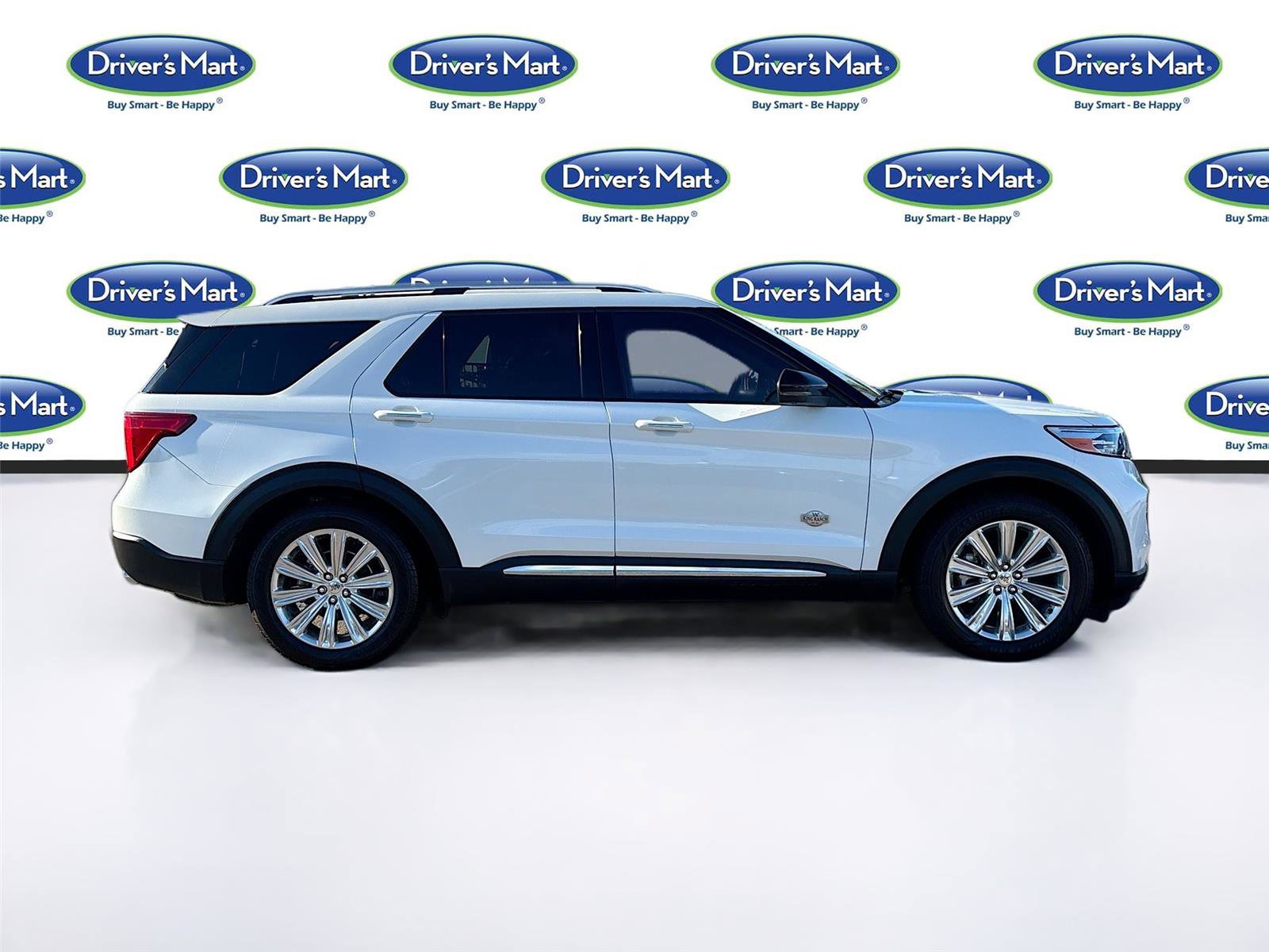 Used 2021 Ford Explorer King Ranch w/ Premium Technology Package RWD image 8
