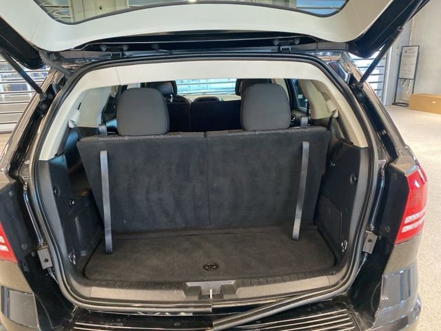 Used 2020 Dodge Journey SE w/ Blacktop Package image 7