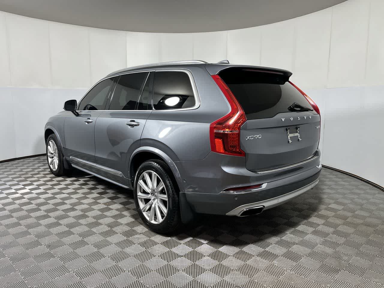 Used 2016 Volvo XC90 T6 Inscription w/ Protection Package Plus AWD/4WD image 6