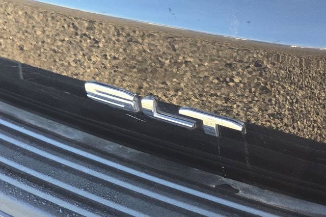 Used 2024 GMC Yukon SLT image 52