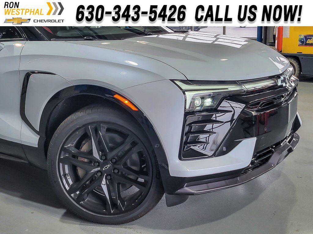 New 2026 Chevrolet Blazer EV SS AWD/4WD image 2