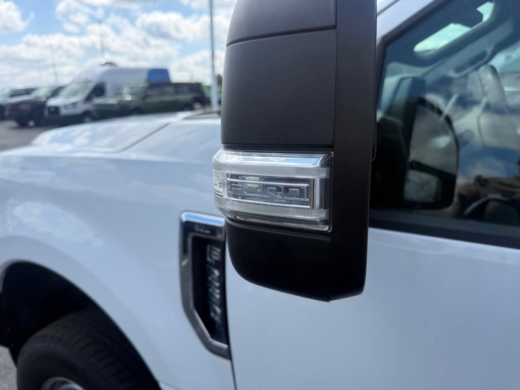Used 2022 Ford F250 XL w/ Power Equipment Group AWD/4WD image 17