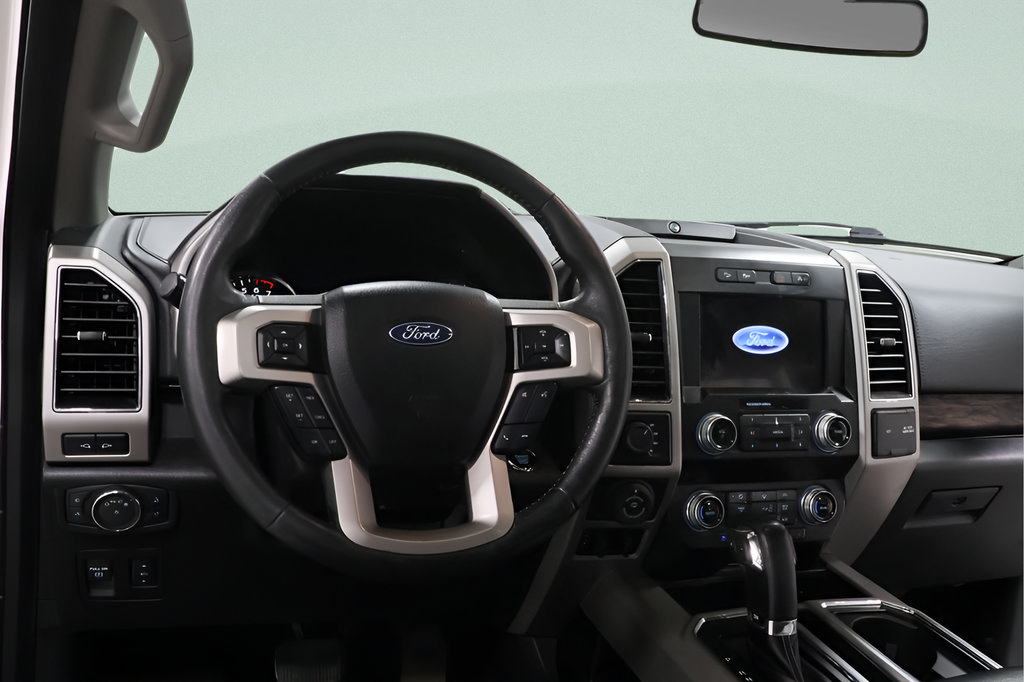 Used 2019 Ford F150 Lariat w/ Equipment Group 502A Luxury AWD/4WD image 9