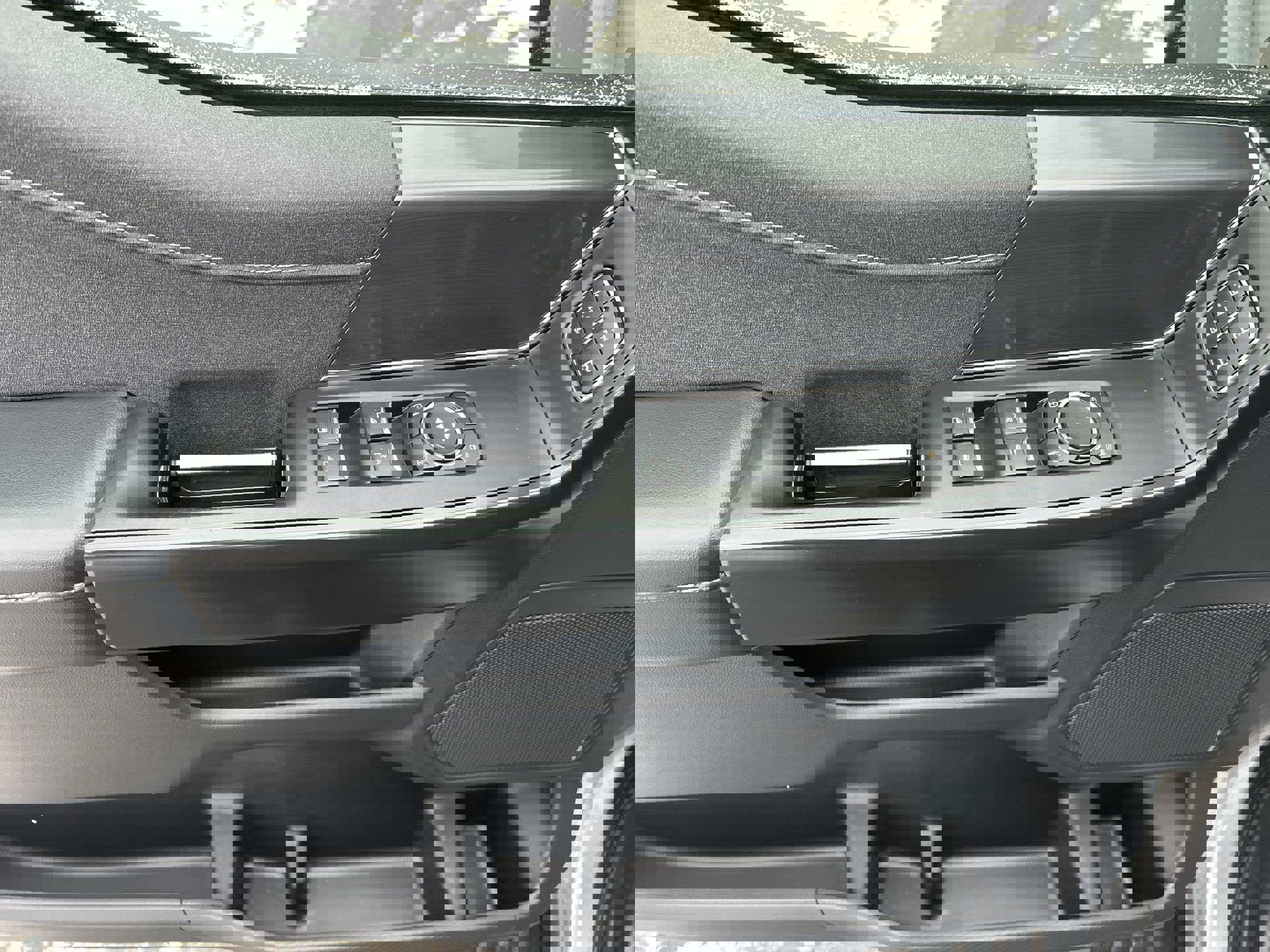 Used 2022 Ford F150 Raptor w/ Torsen Package image 11