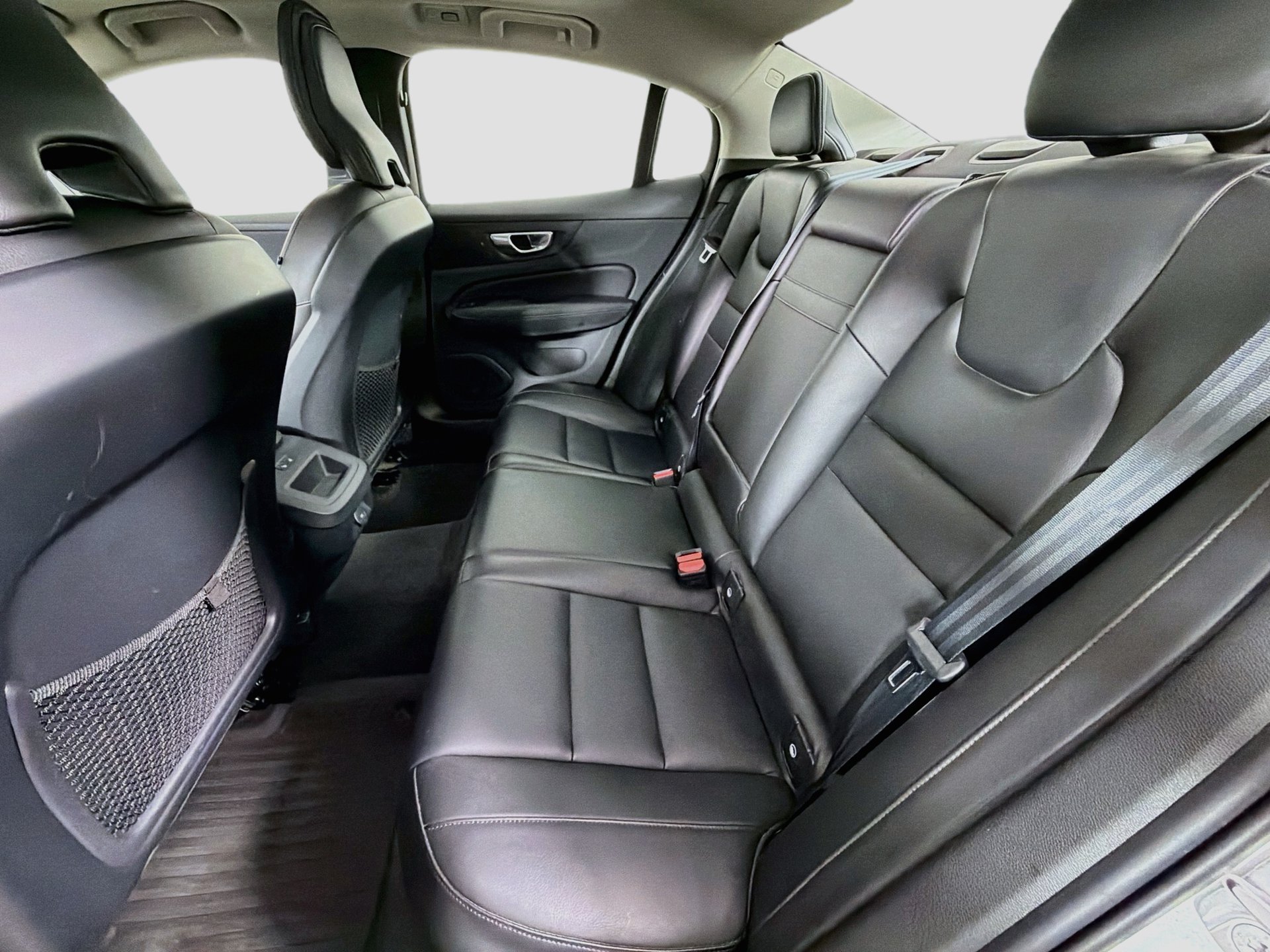Certified 2024 Volvo S60 B5 Core w/ Climate Package AWD/4WD image 26