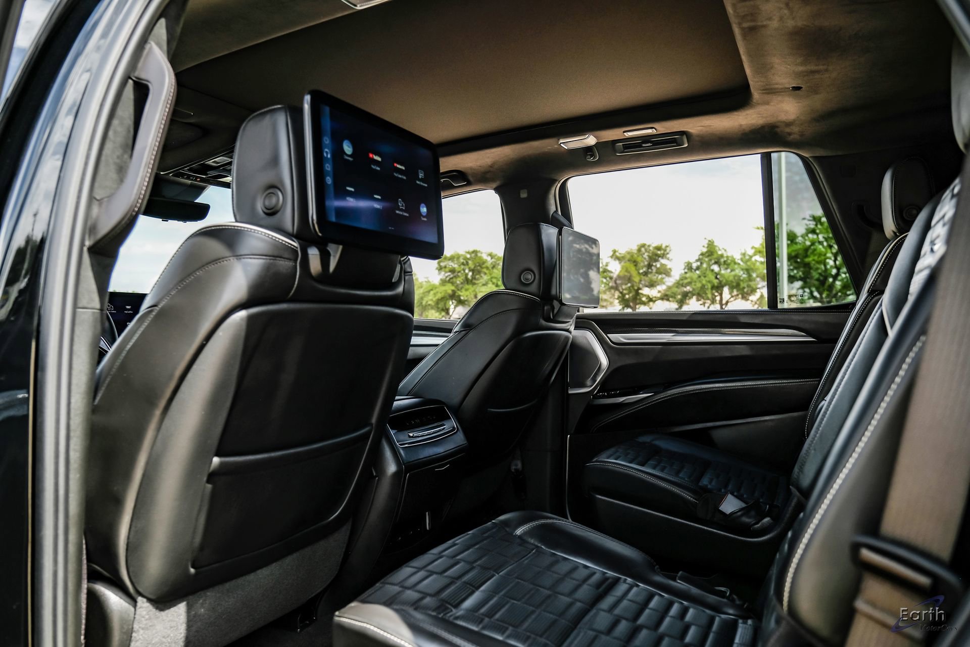 Used 2025 Cadillac Escalade V AWD/4WD image 83