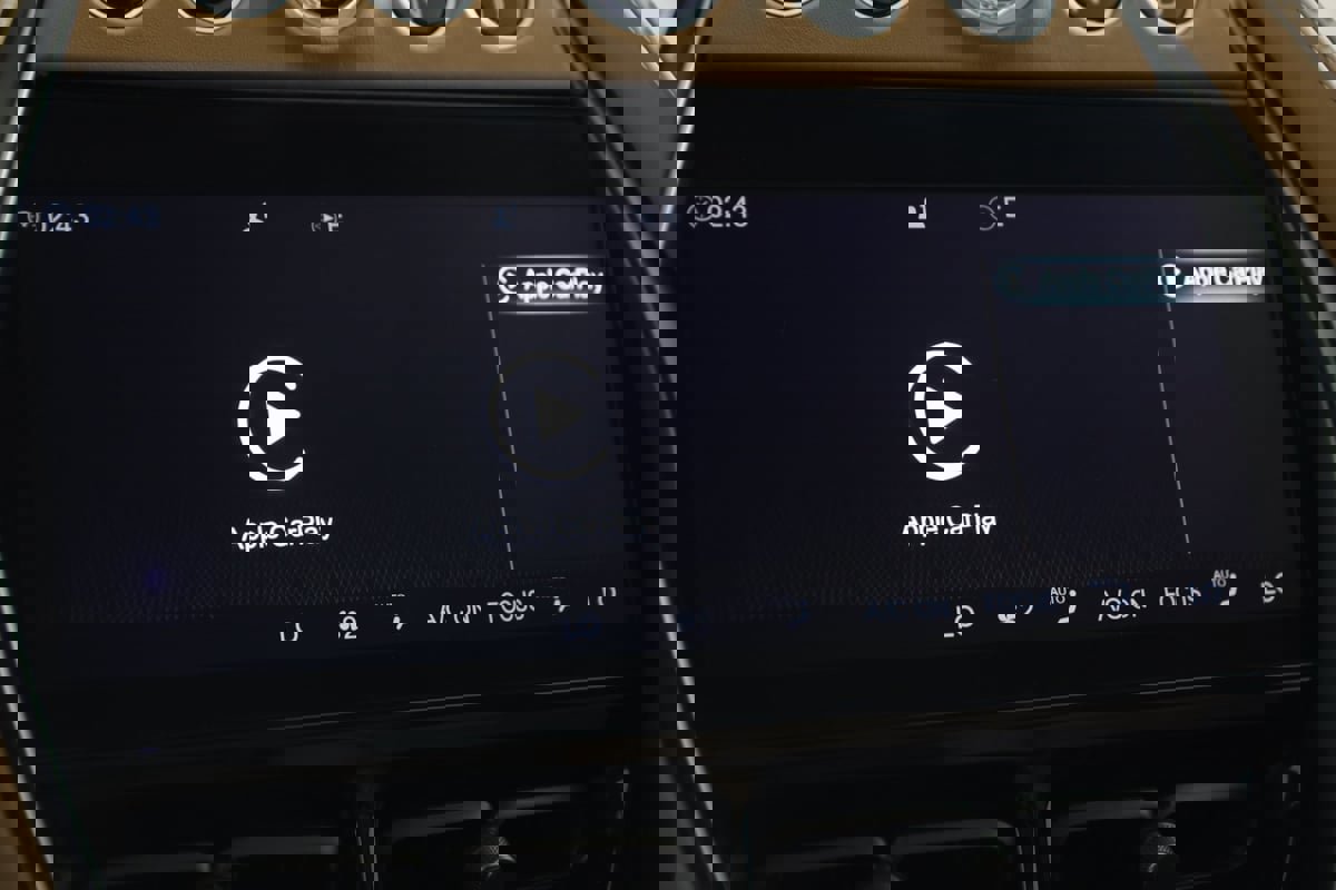 Used 2023 Aston Martin DBX 707 image 56