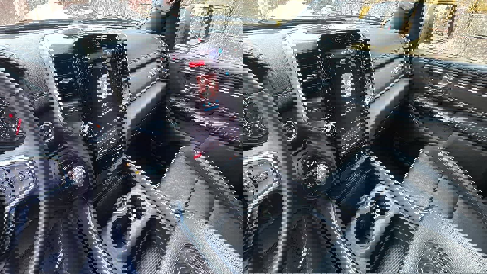 Used 2025 RAM 1500 Laramie image 21