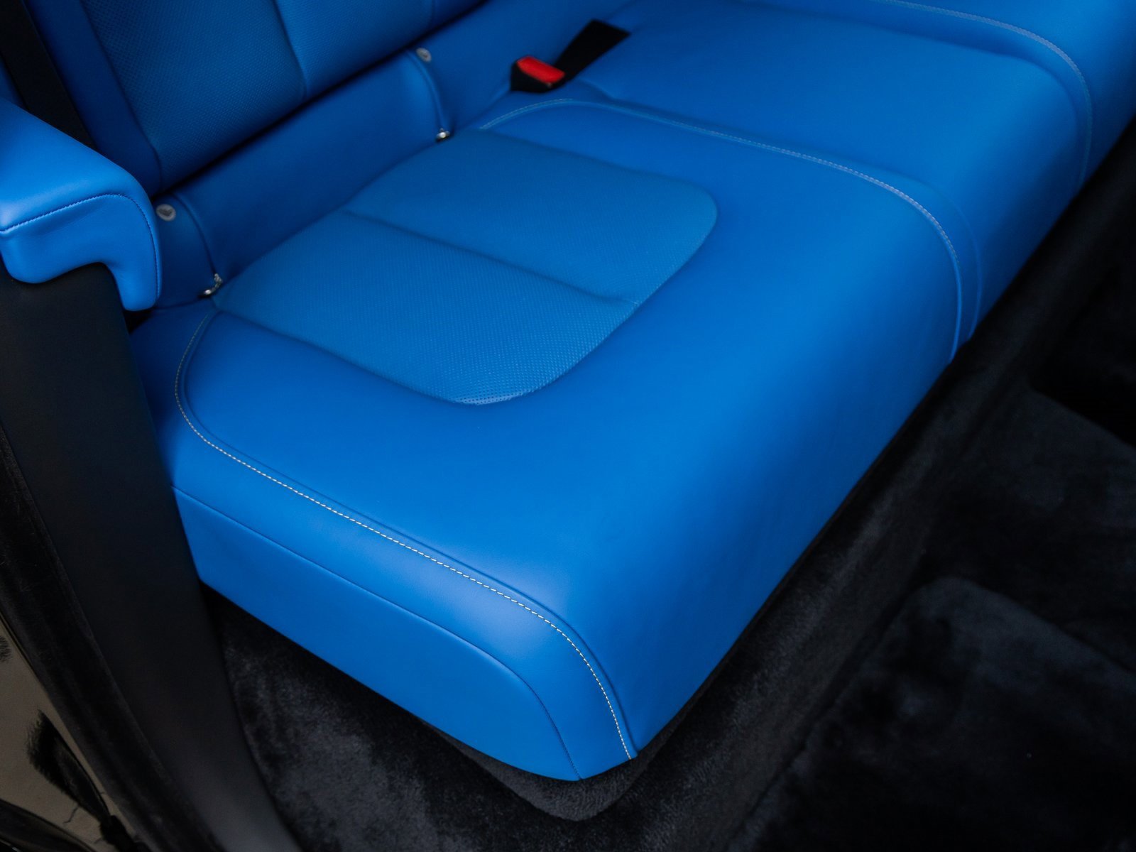 New 2026 Rolls-Royce Cullinan image 47