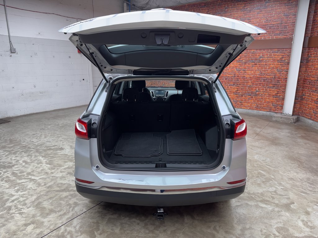 Used 2018 Chevrolet Equinox LS FWD image 25