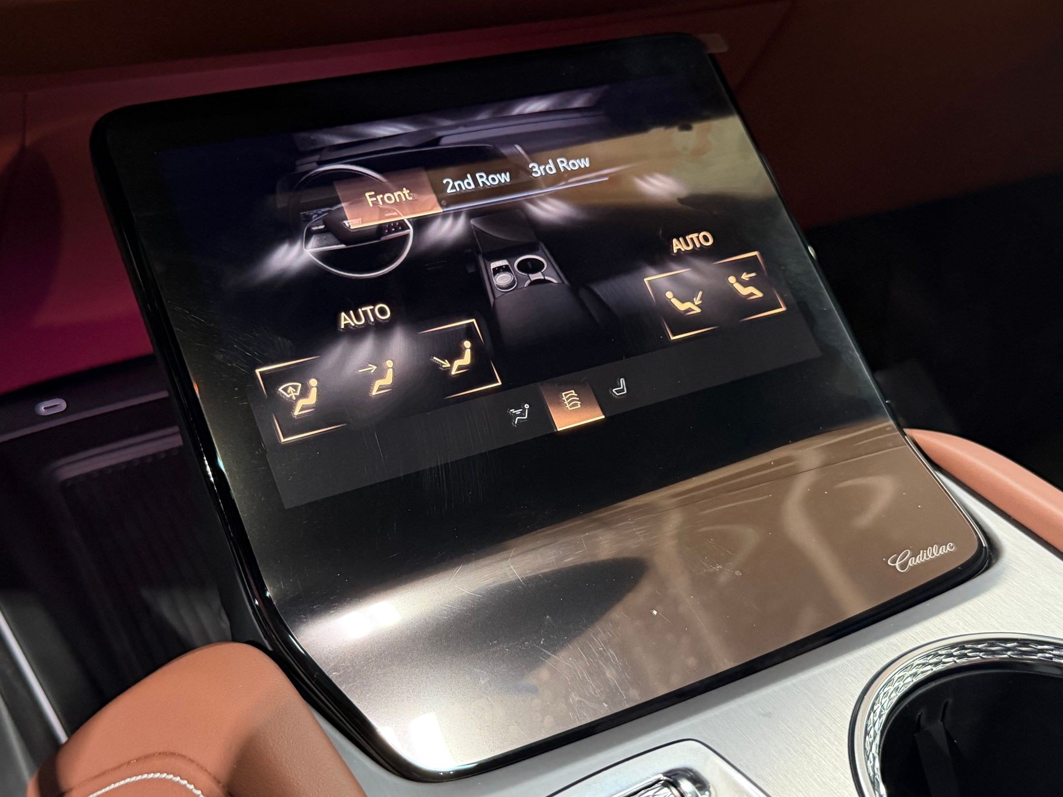 New 2026 Cadillac Vistiq Platinum AWD/4WD image 33