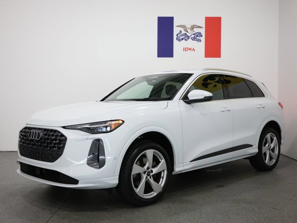 Certified 2025 Audi Q5 Premium w/ Premium Plus AWD/4WD image 8
