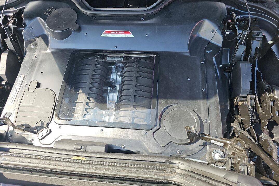 Used 2025 Chevrolet Corvette Z06 RWD image 8