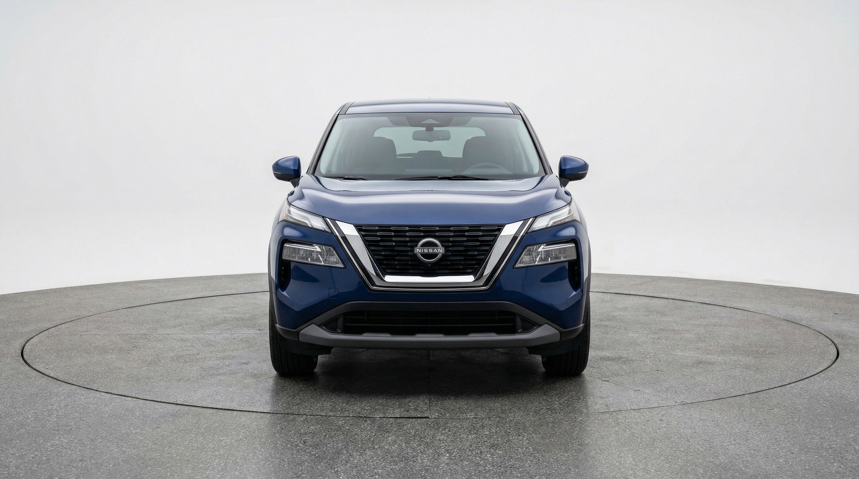 Used 2025 Nissan Rogue SV FWD image 2