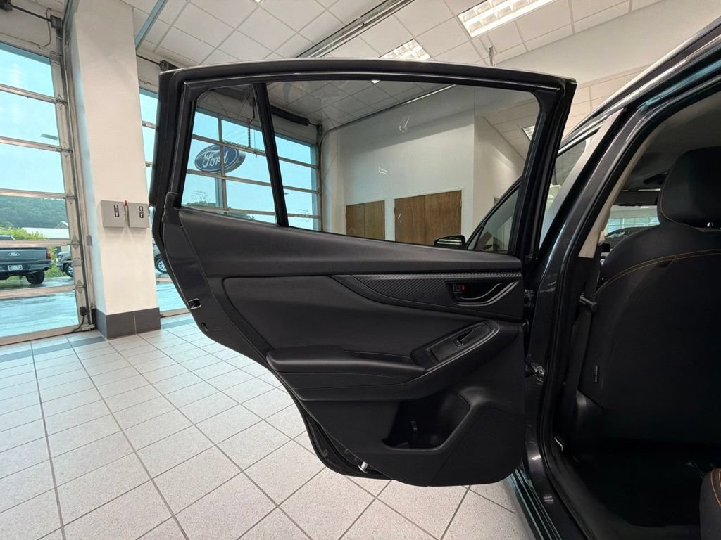 Used 2019 Subaru Crosstrek 2.0i Premium w/ Eyesight System AWD/4WD image 8
