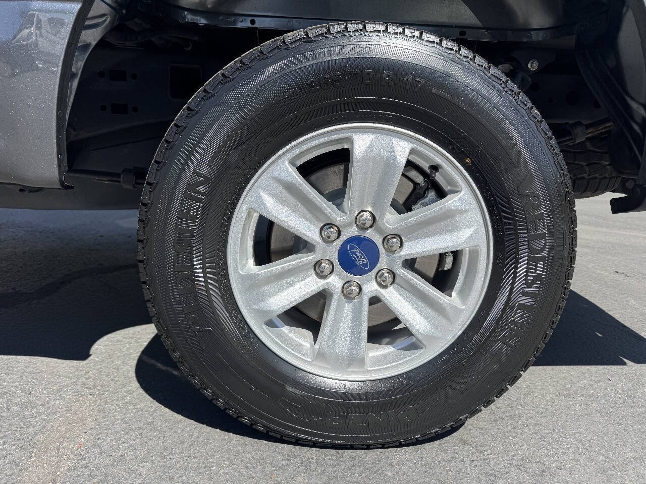 Used 2019 Ford F150 XL w/ Equipment Group 101A Mid AWD/4WD image 16