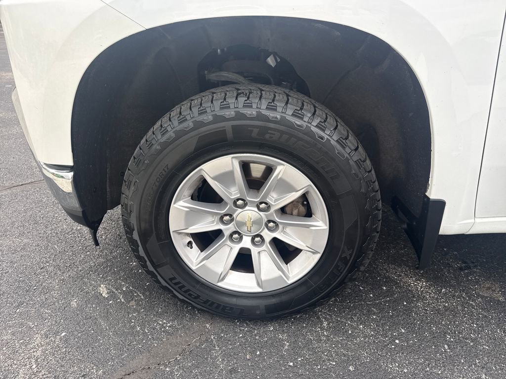 Used 2019 Chevrolet Silverado 1500 LT w/ All-Star Edition AWD/4WD image 14