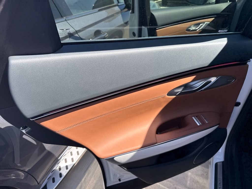 New 2026 Genesis GV70 2.5T Advanced image 11