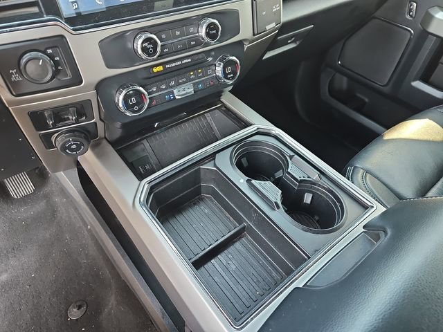 Used 2022 Ford F250 Lariat w/ Black Appearance Package AWD/4WD image 22