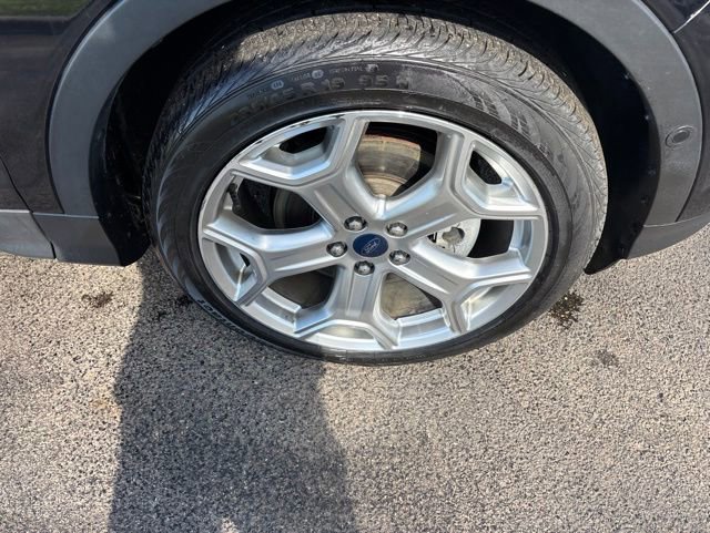 Used 2019 Ford Escape Titanium AWD/4WD image 45