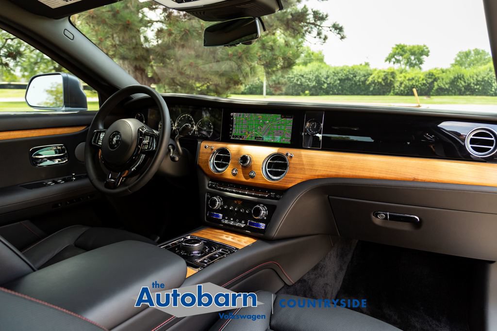 Used 2022 Rolls-Royce Ghost w/ Ghost Package AWD/4WD image 46
