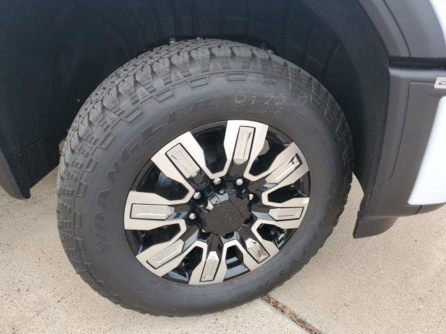 New 2026 GMC Sierra 2500 Denali w/ Denali Reserve Package image 8