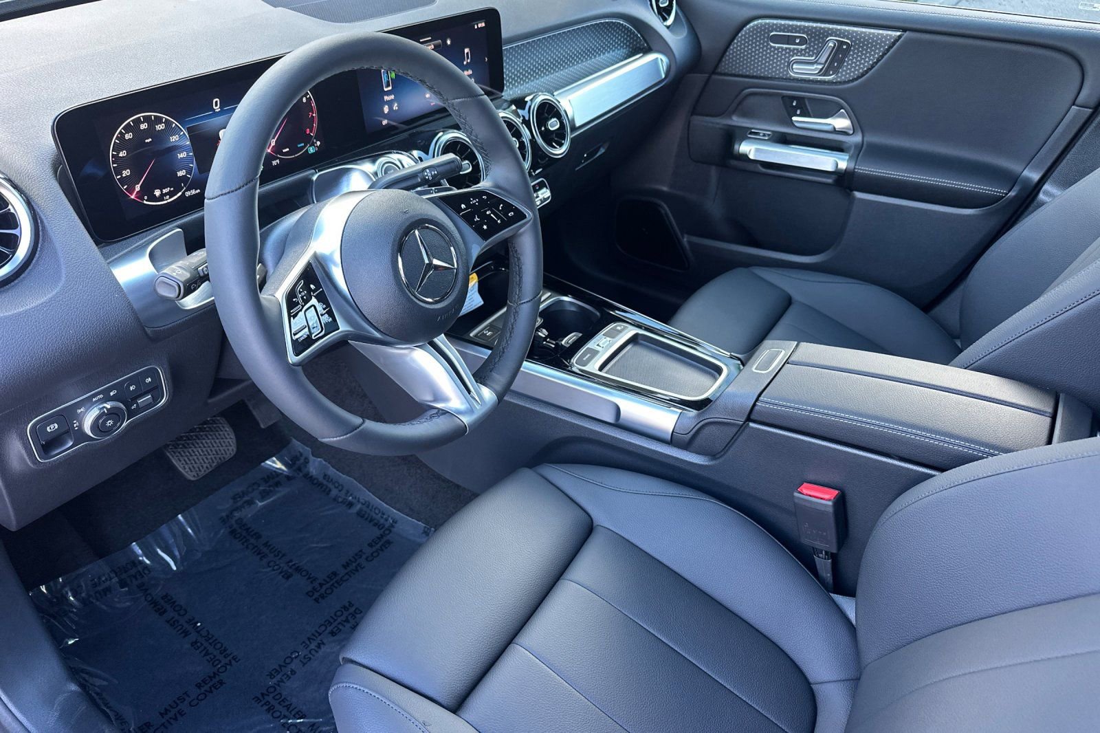 New 2026 Mercedes-Benz GLB 250 image 15