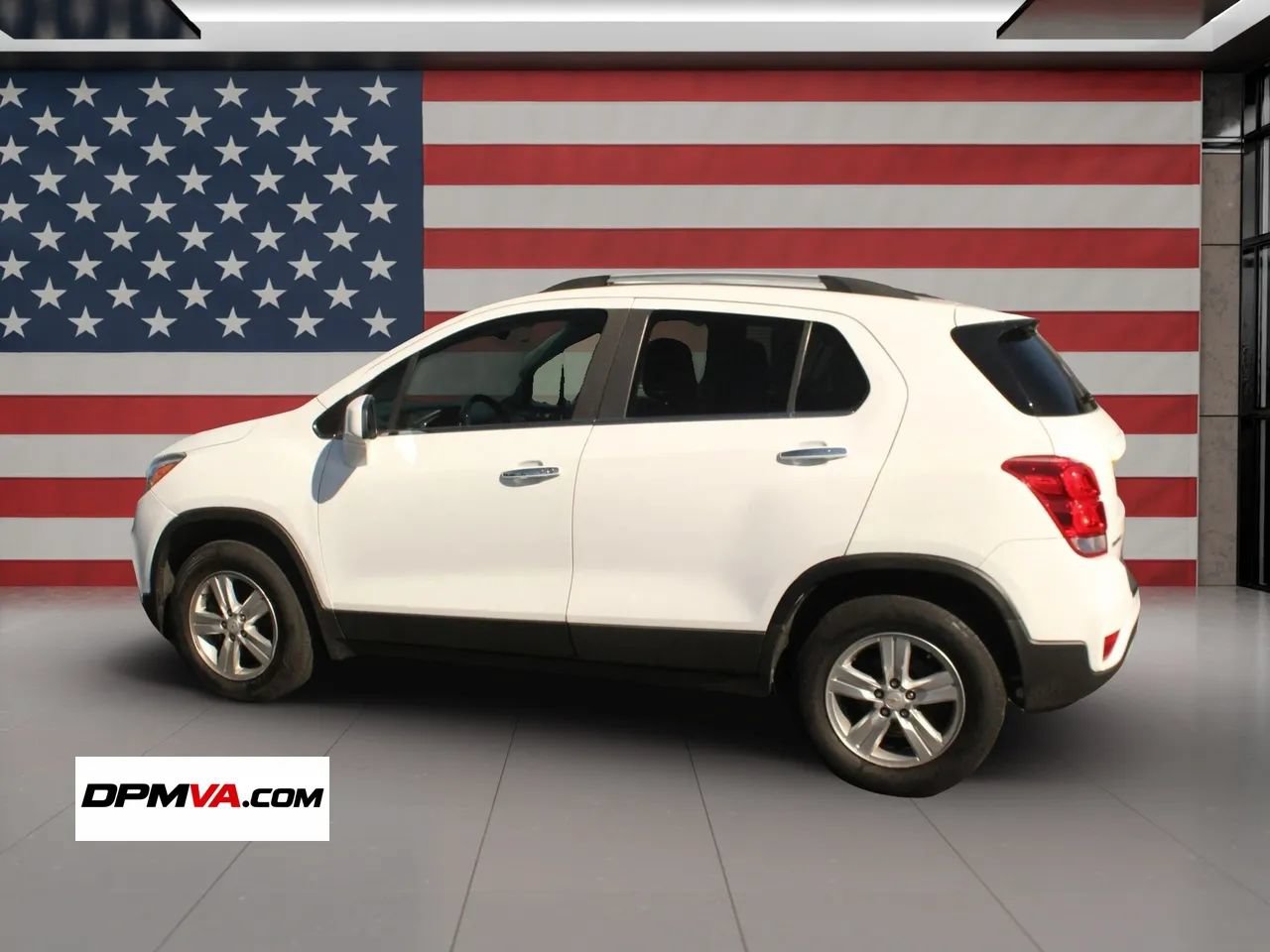 Used 2018 Chevrolet Trax LT w/ LT Convenience Package AWD/4WD image 6