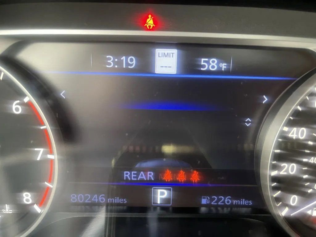 Used 2023 Nissan Altima 2.0 SR image 24