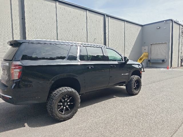 Used 2021 Chevrolet Suburban LS w/ Max Trailering Package AWD/4WD image 3