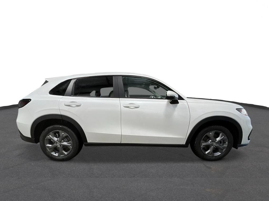New 2026 Honda HR-V LX image 2