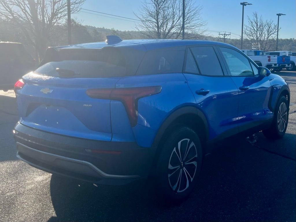 New 2025 Chevrolet Blazer EV LT AWD/4WD image 5