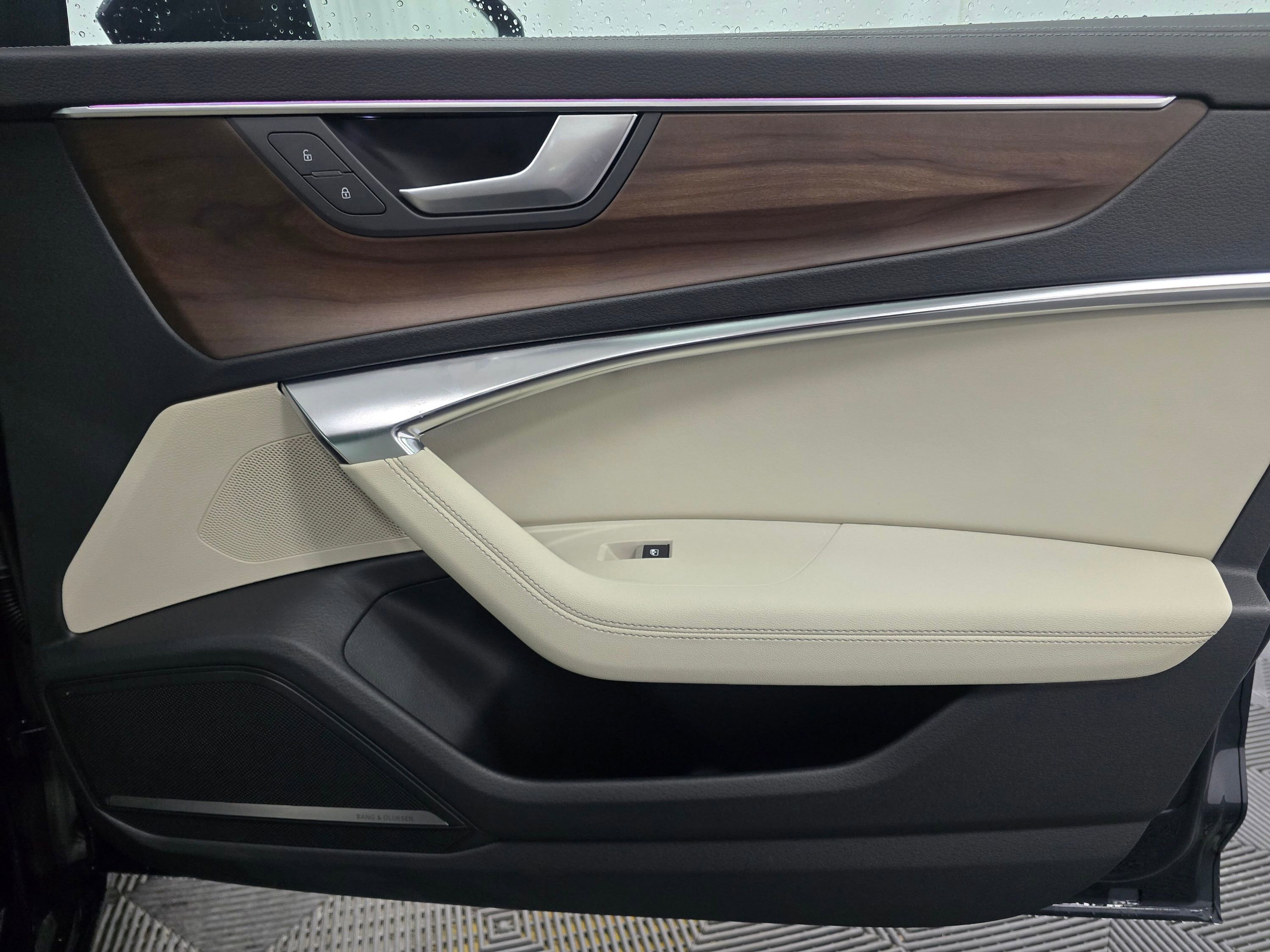 Certified 2025 Audi A6 Premium Plus w/ Premium Plus Package image 26